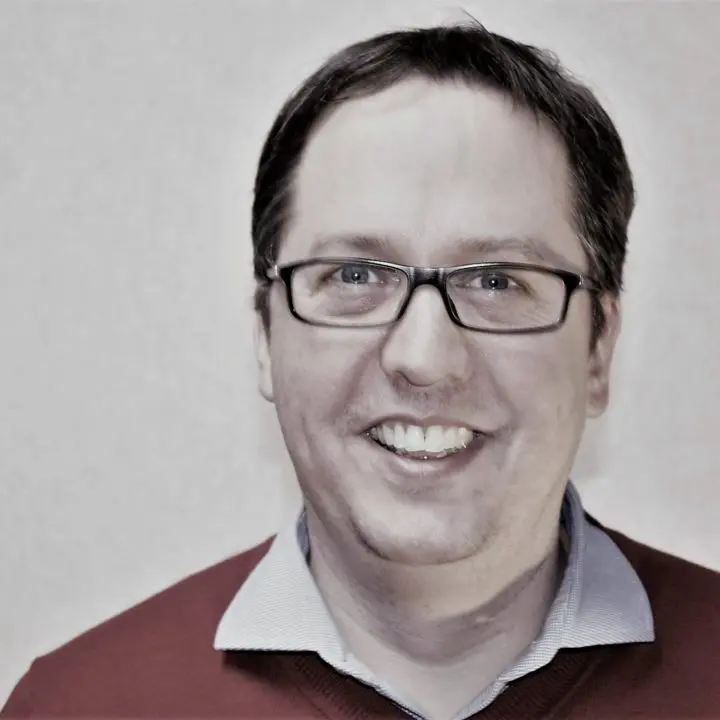 stuart scaled e1637604314259