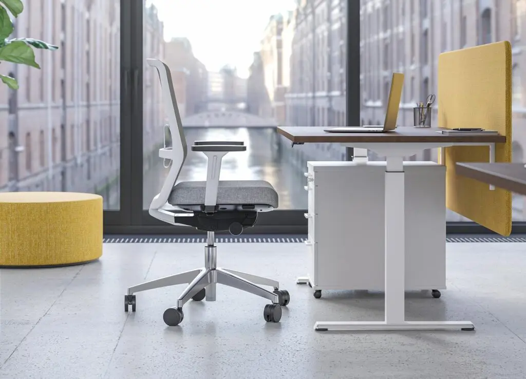 Narbutas B Active desk