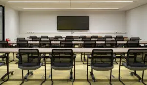 retail warehouse fit out24