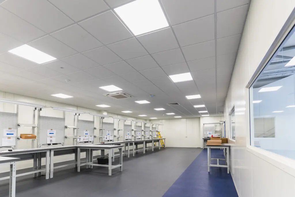 IO Empel 24 11 25 28