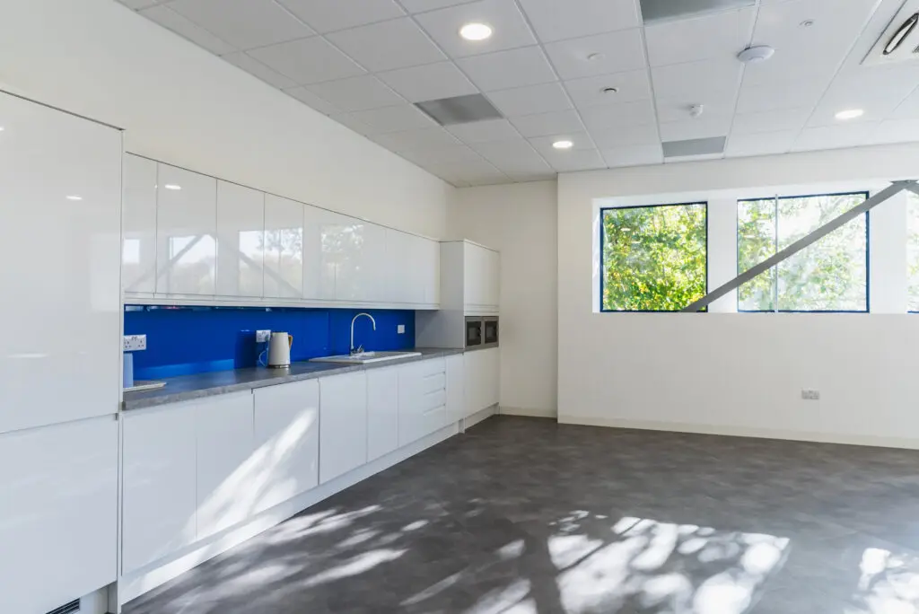 IO Empel 24 11 25 56